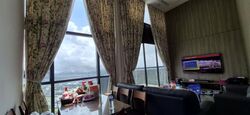 Sky Vue (D20), Condominium #586098041